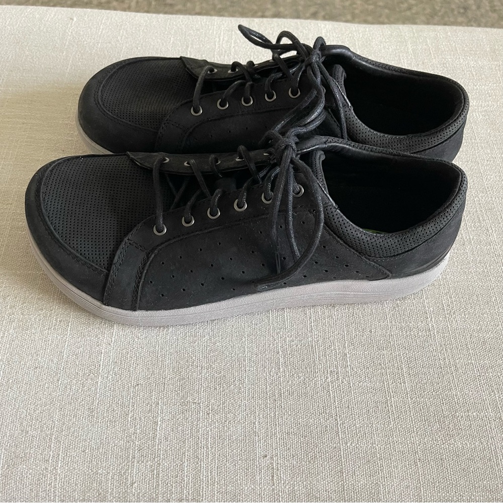 Altra Black Men's 9.5 Sneakers - Picture 3 of 7